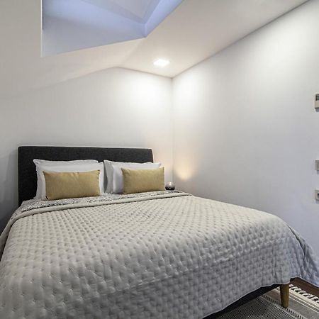 Sleek Residence Flat With Great Location In Sisli Istanbul Exteriör bild