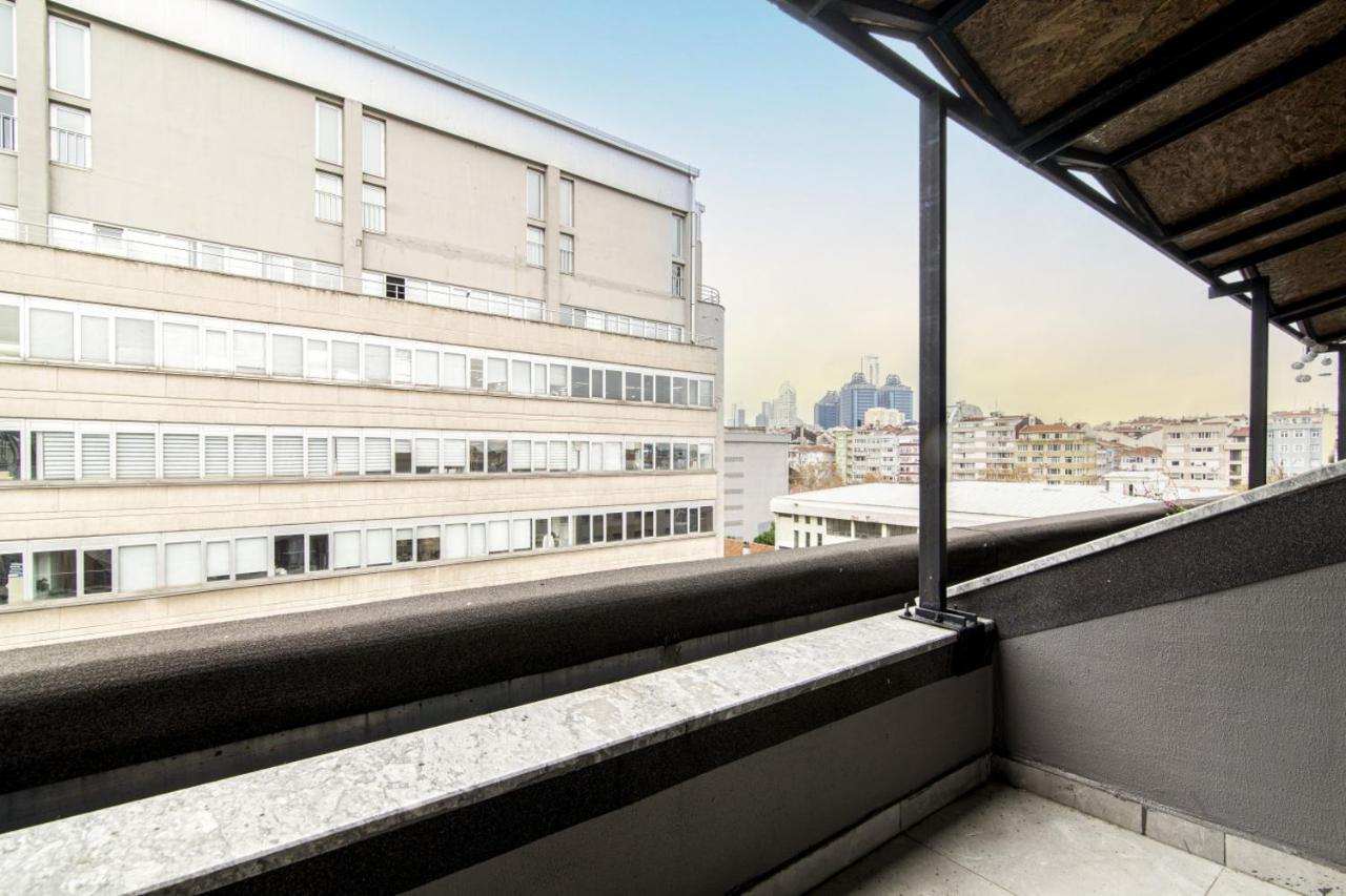 Sleek Residence Flat With Great Location In Sisli Istanbul Exteriör bild
